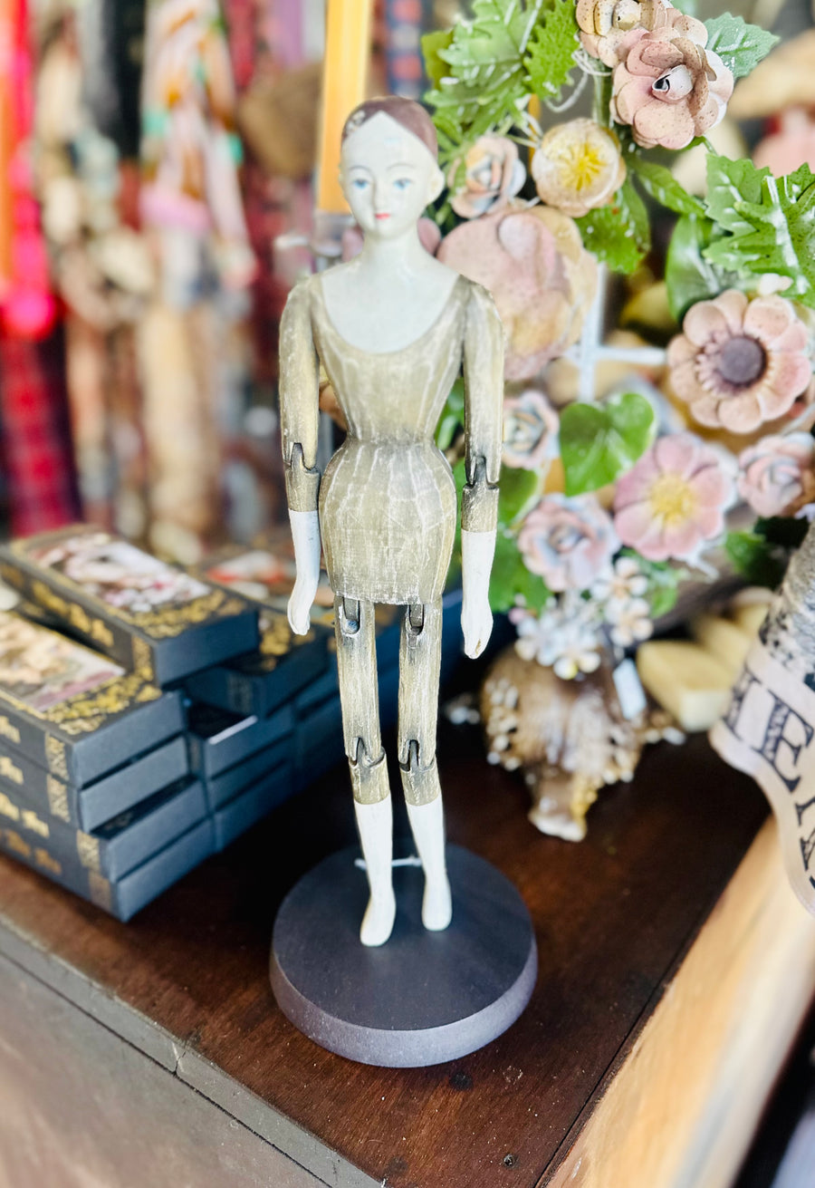 Rosie - Twitchers Emporium Store