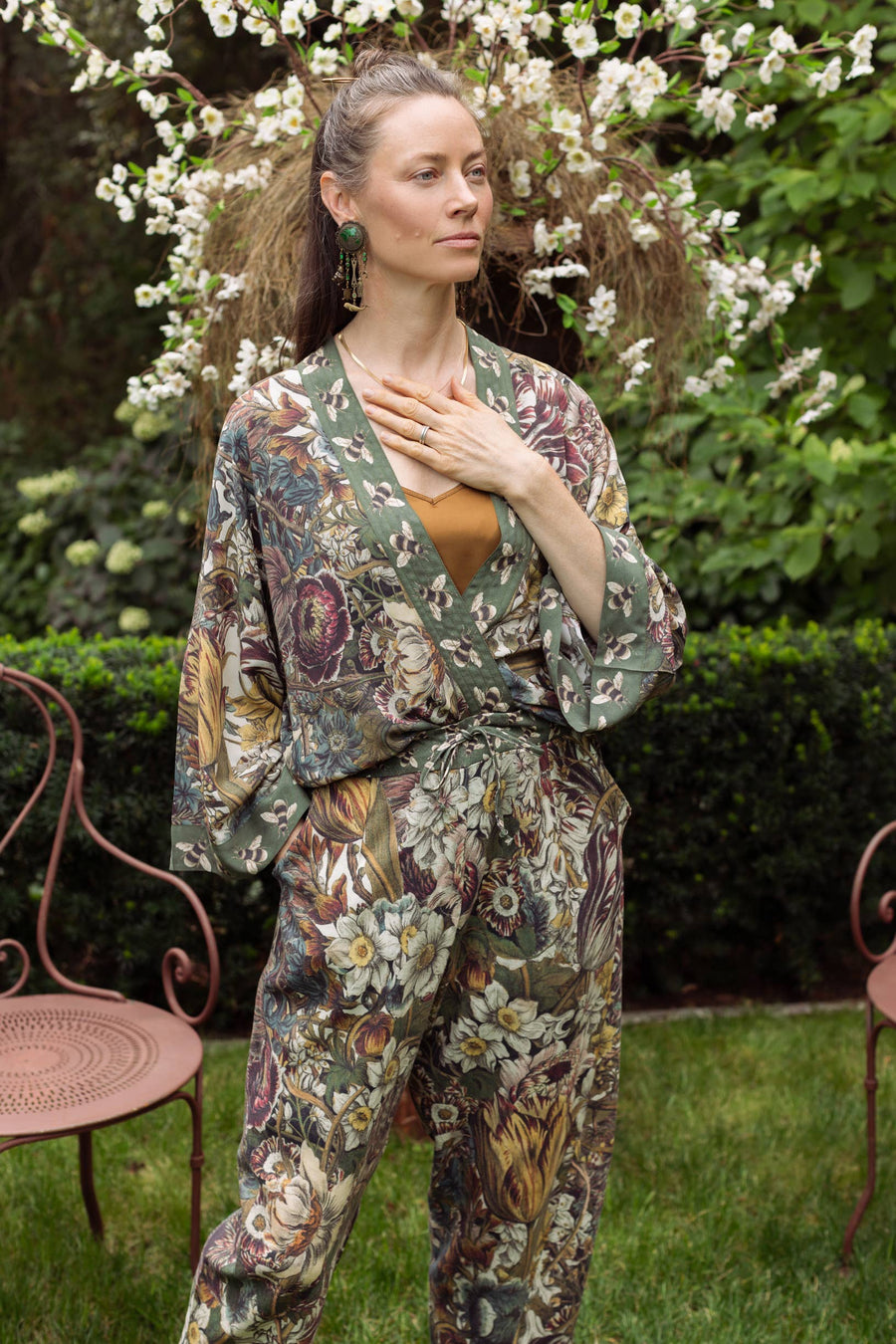 Love Grows Wild Cropped Kimono - Twitchers Emporium Store