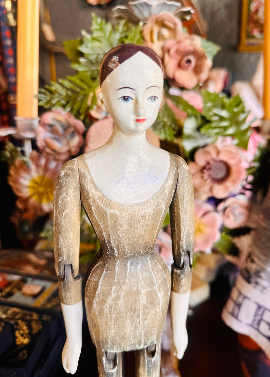 Rosie - Twitchers Emporium Store