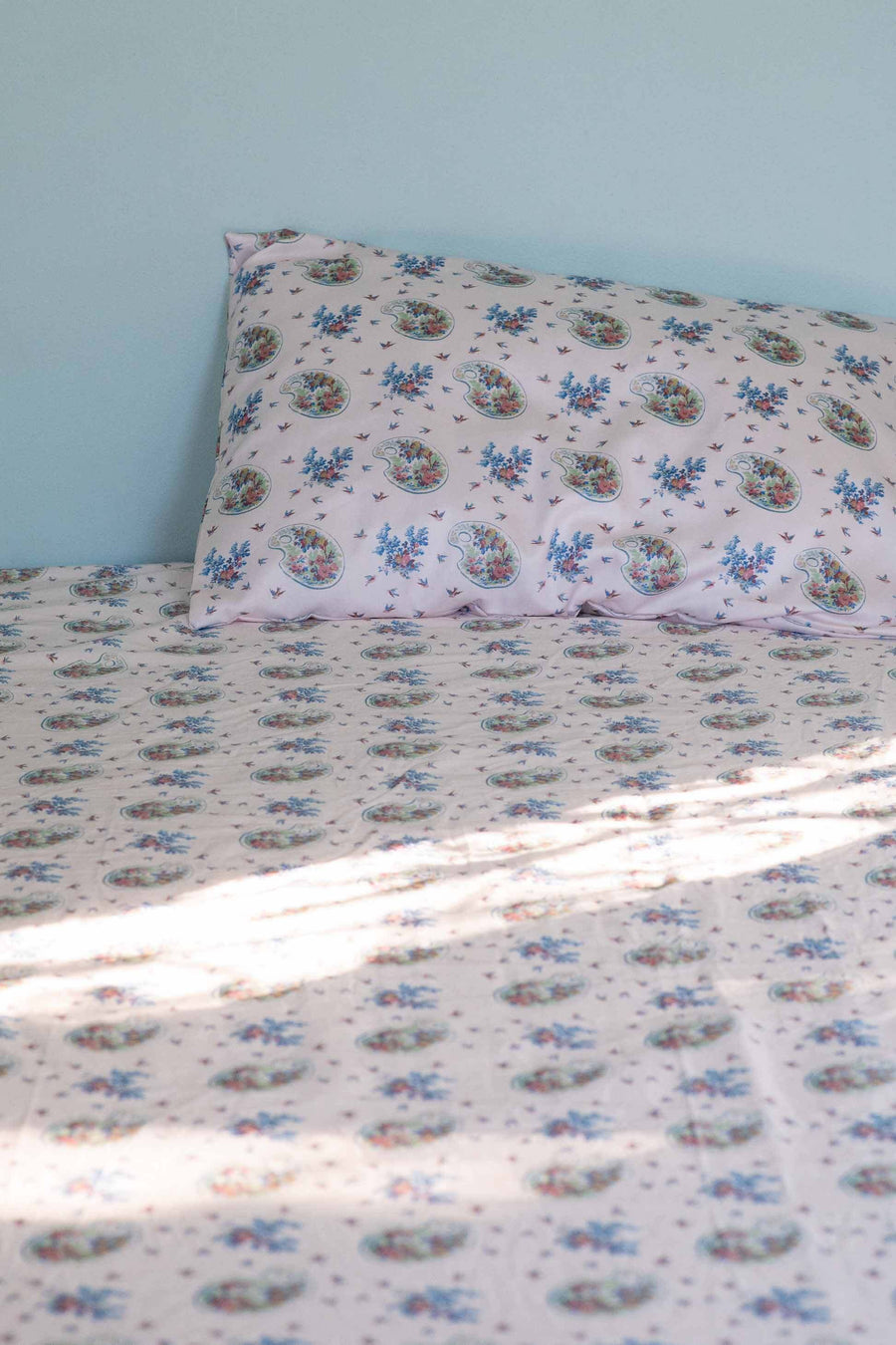 Palettes & Swallows Sheet Set