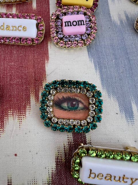 Appl of My Eye Brooch - Twitchers Emporium Store