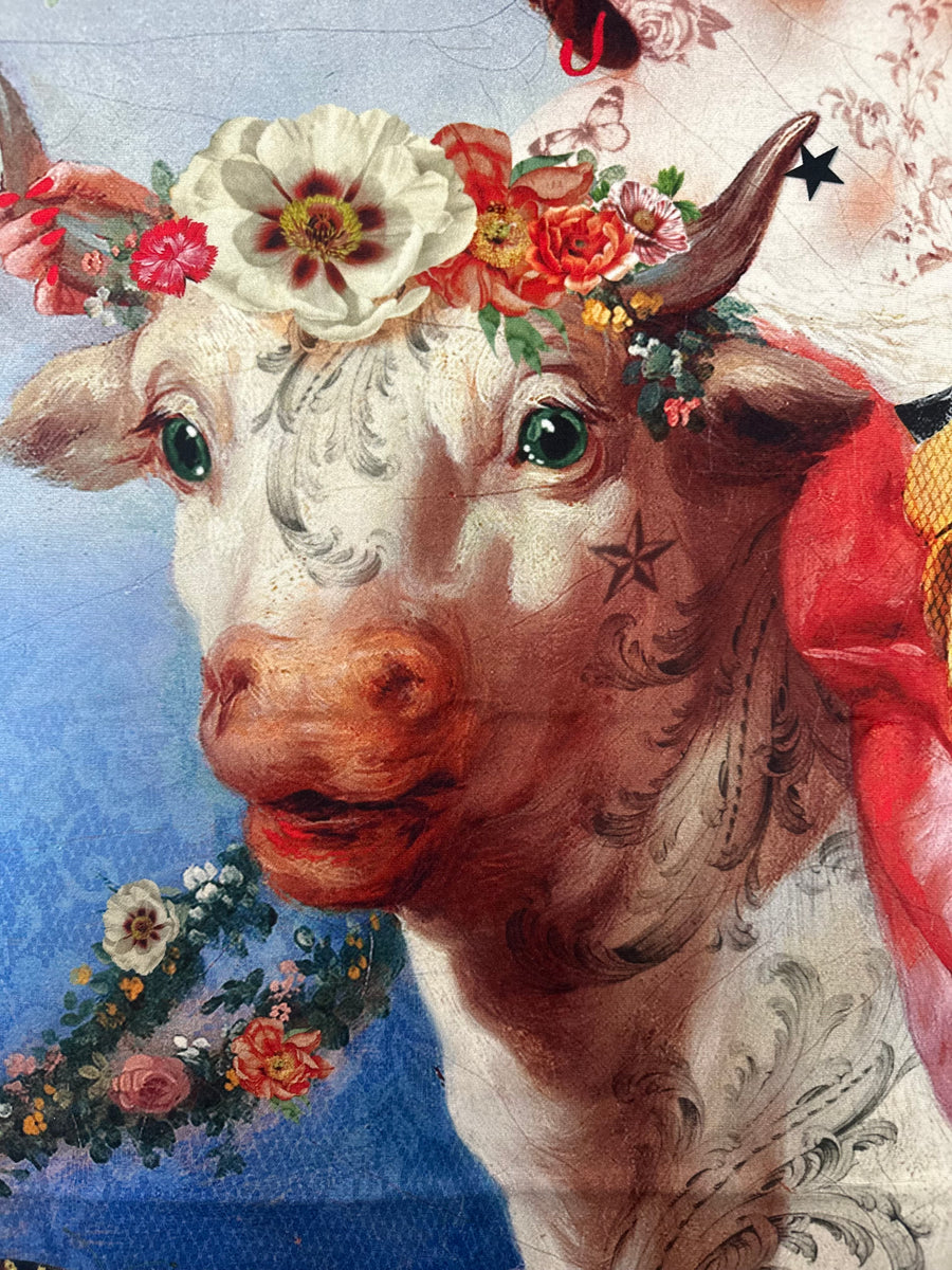 Velvet Wall Hanging - THE COW - Voglio Bene