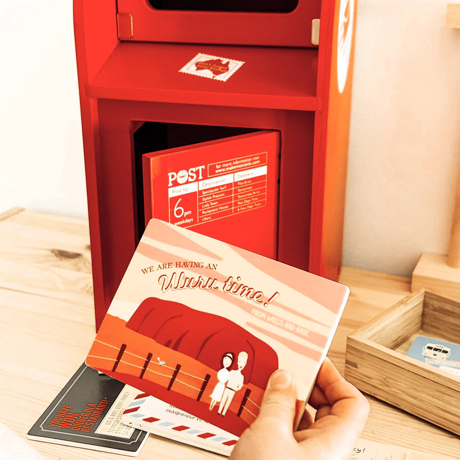 ICONIC WOODEN POST BOX