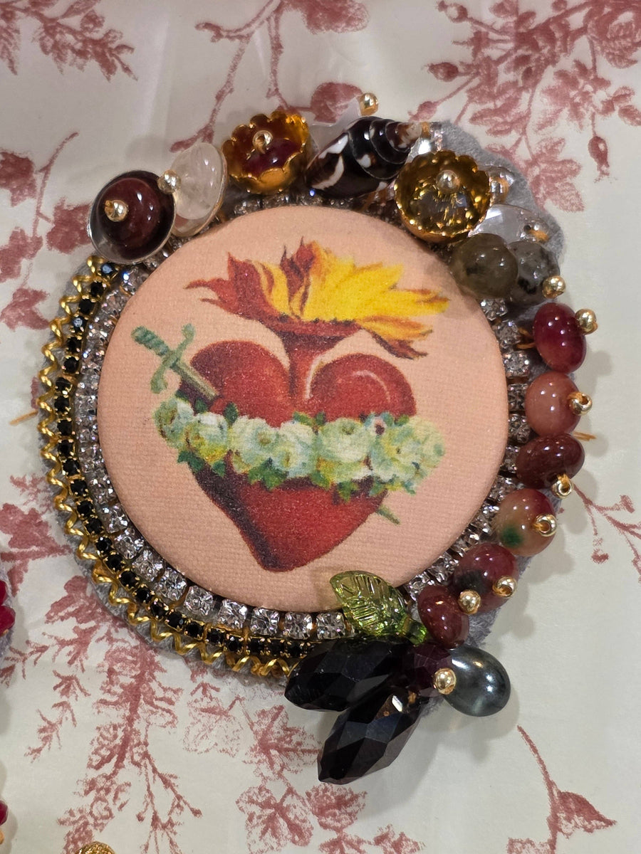 Crown Heart Brooch - Black