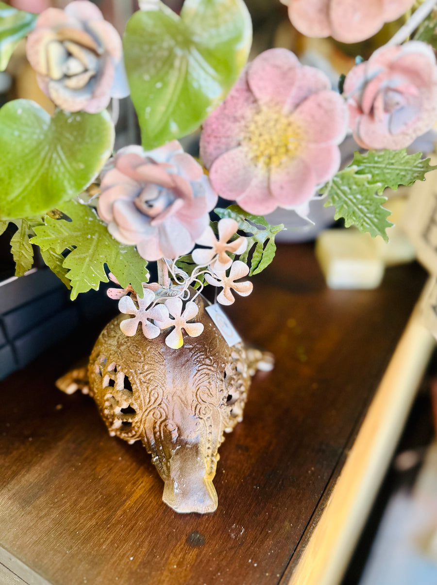 Bouquet Candle Holder - Twitchers Emporium Store