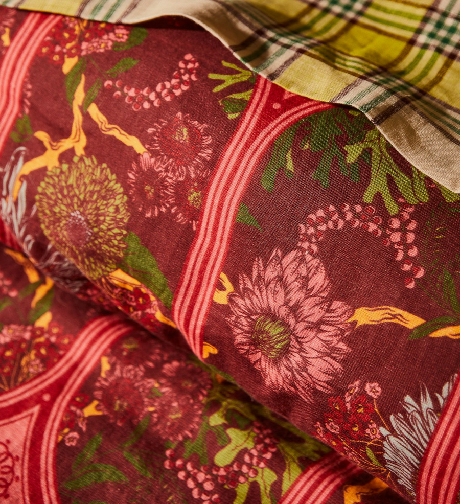 Naias Linen Quilt Cover - Garnet - Twitchers Emporium Store