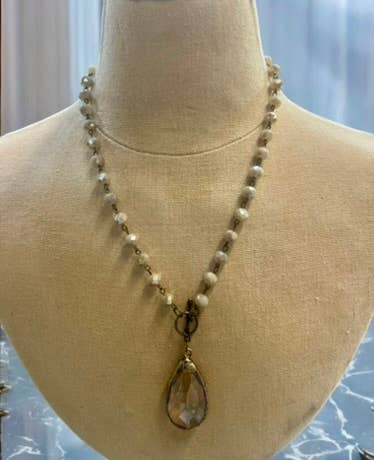 Ivory toggle Necklace