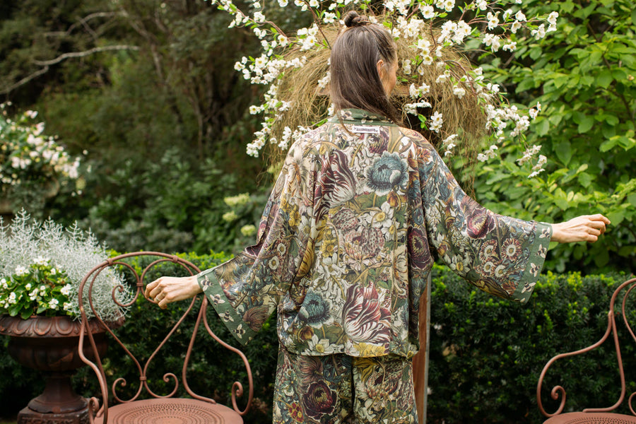 Love Grows Wild Cropped Kimono - Twitchers Emporium Store