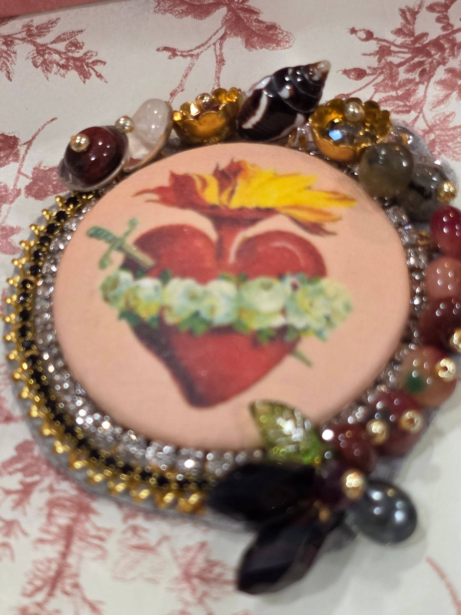 Crown Heart Brooch - Black