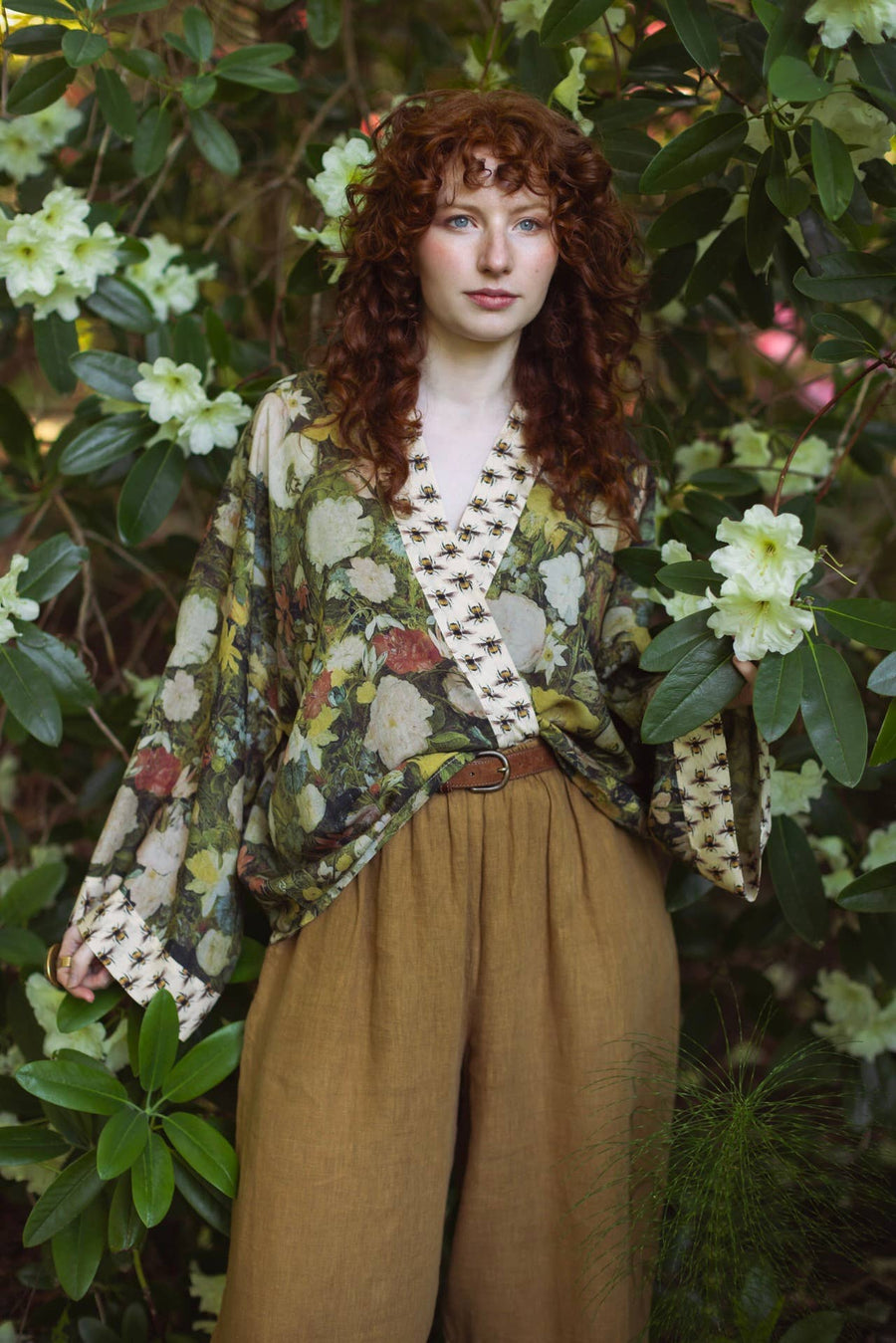 I Dream In Flowers Cropped Kimono - Twitchers Emporium Store