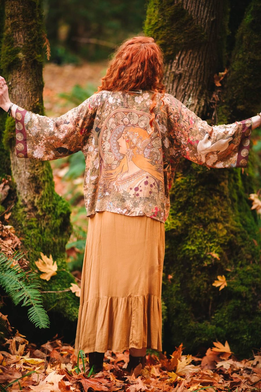 Dreamweaver Cropped Kimono