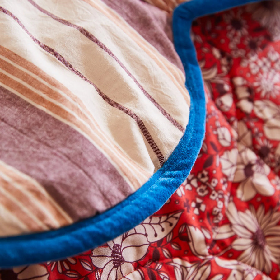 Evette Scalloped Quilted Coverlet - Twitchers Emporium Store