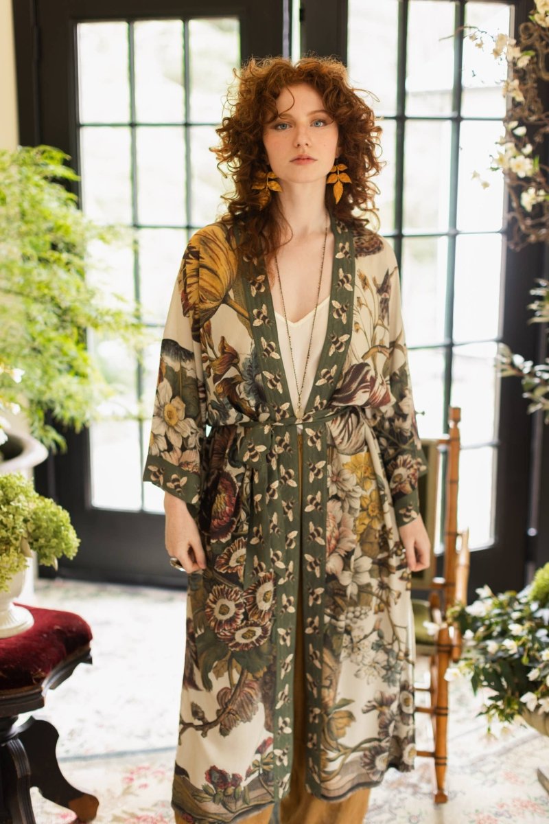 Love Grows Kimono floral sauvage